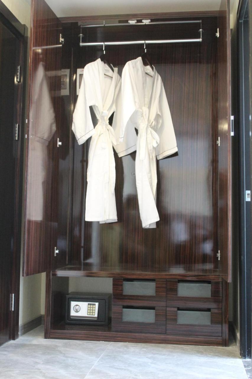 308 Hotel سيهانوكفيل المظهر الخارجي الصورة