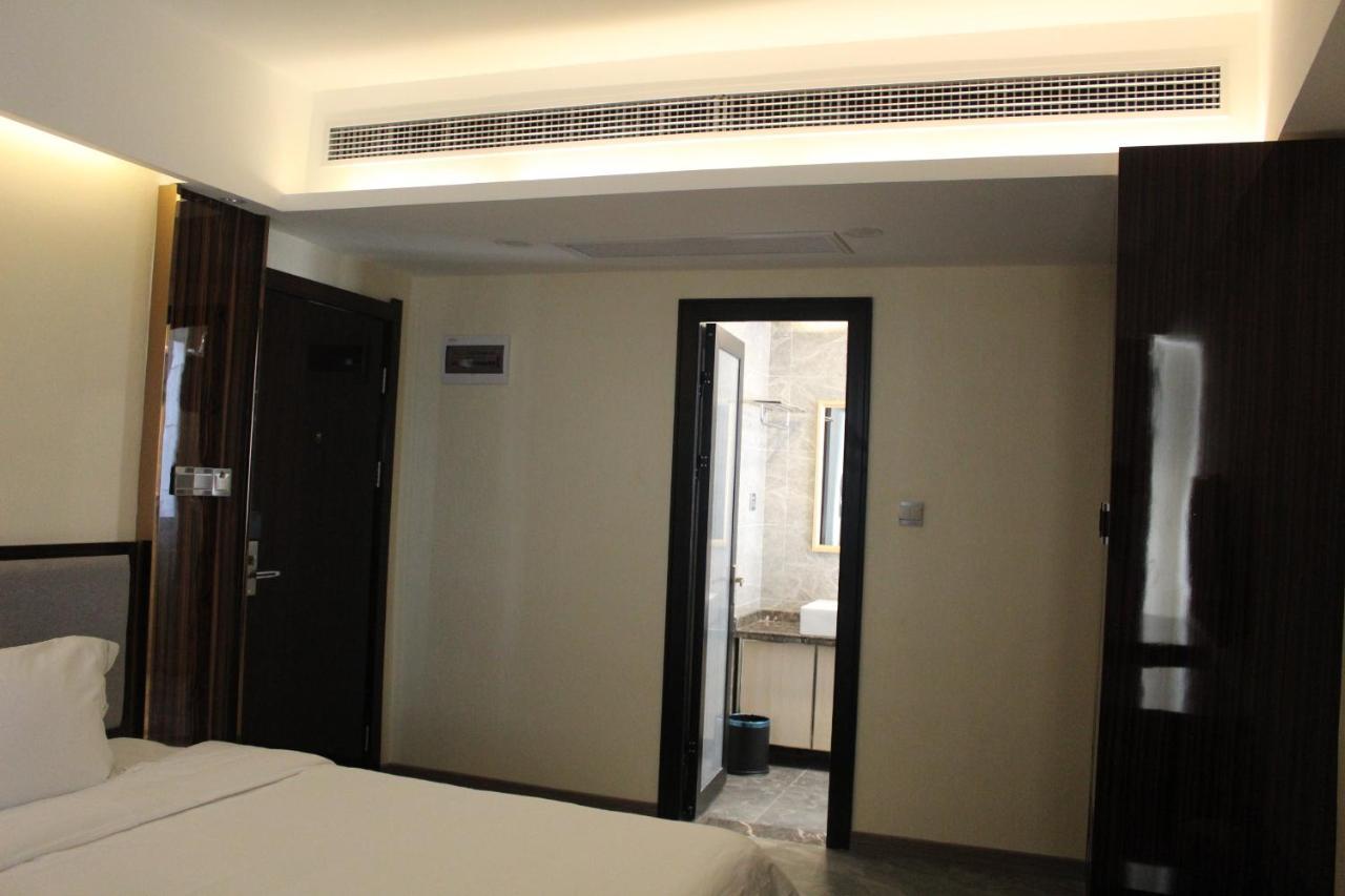 308 Hotel سيهانوكفيل المظهر الخارجي الصورة